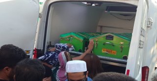 Misafirliğe Gittikleri Evde Öldüren Çift Son Yolculuklarına Birlikte Uğurlandı