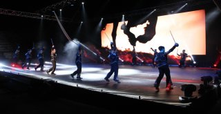 5 Bin Yıllık Antik Kentte Masalsı Gece Turistleri Büyüledi