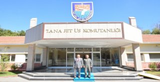Vali Kaban 7.ana Jet Üs Komutanlığını Ziyaret Etti