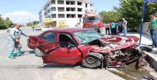Erzincanda Trafik Kazası: 5 Yaralı