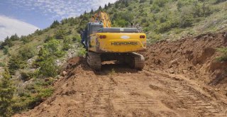 Büyükşehir yayla yolu yapımına başladı