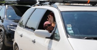 Akın Akın Geliyorlar: 24 Saatte 36 Bin Yolcu, 7 Bin 66 Araç