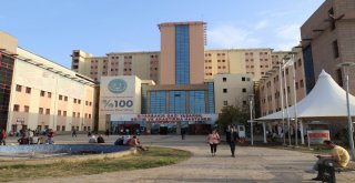Diyarbakırda Tahtakurusu Yüzünden Hastane Katının Kapatıldığı İddiası
