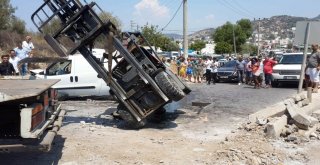 Bodrumda Karşı Şeride Geçen Forklift Hafif Ticari Araçla Çarpıştı: 3 Yaralı