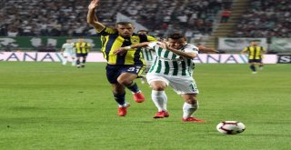 Spor Toto Süper Lig: Atiker Konyaspor: 0 - Fenerbahçe: 0 (İlk Yarı)