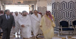 Cumhurbaşkanı Kadirov, Hac Görevini Eda Etmek İçin Suudi Arabistana Gitti