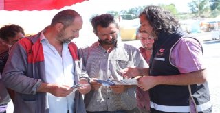 Polisten Kurban Satıcılarına Uygulamalı Sahte Para Uyarısı