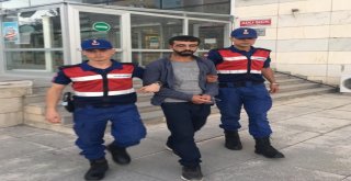 16 Ayrı Suçu, 7,5 Yıl Hapis Cezası Olan Şüpheli Hırsızlık Yaparken Yakalandı