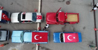 30 Ağustos Zafer Bayramında Klasik Otomobilcilerin Zafer Turu Havadan Görüntülendi