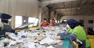 Belediye Personellerinden Örnek Davranış