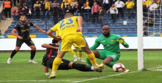 Spor Toto Süper Lig: Mke Ankaragücü: 1 - Evkur Yeni Malatyaspor: 0 (İlk Yarı)