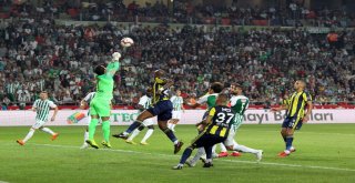 Spor Toto Süper Lig: Atiker Konyaspor: 0 - Fenerbahçe: 0 (İlk Yarı)