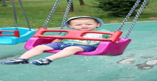 Ataşehirde Parklar Hem Çoğalıyor Hem Yenileniyor