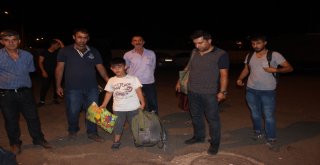 Otobüs Firması İstanbula Giden 20 Yolcuyu Yolda Bıraktı