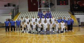 Karesispor: 101 - Bornova Belediyespor: 68