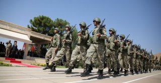 Komutanların Yemini Duygulandırdı