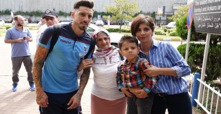 Burak Yılmaz, Trabzonsporun Alanya Kafilesinde Yer Almadı