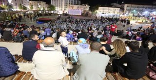 Sivasta Nostaljik Açık Hava Sinemasına Yoğun İlgi