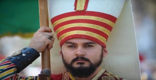 Gürsuda Armut Festivali Coşkusu