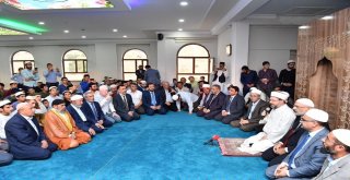 Diyanet İşleri Başkanı Erbaş: “Gençlerimizi Bizden Koparmak İsteyenlere Fırsat Vermeyin”