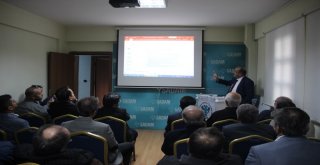 Prof. Dr. Esenden “Başkanlık Sisteminde Yerel Yönetimler” Konulu Konferans