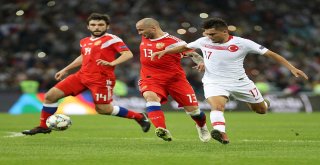 Uefa Uluslar Ligi: Rusya: 1 - Türkiye: 0 (İlk Yarı)