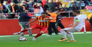 Spor Toto Süper Lig: Kayserispor: 0 - Dg Sivasspor: 0 (İlk Yarı)