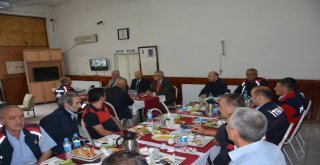 Başkan Özcan İtfaiyecilerle Kahvaltı Yaptı