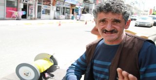 Bıçaklar Kurbanlıklar İçin Bilenmeye Başladı