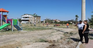 Uçhisar Belediyesi Yol Çalışmalarına Ve Park Yenilemeye Devam Ediyor