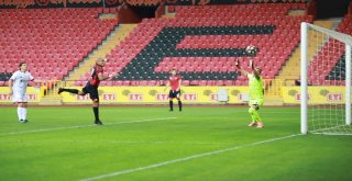 Spor Toto 1. Lig: Gençlerbirliği: 3 - Tetiş Yapı Elazığspor: 1