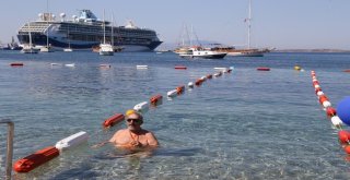 Dünyada Ve Türkiyede İlk Olan Görme Engelliler Yüzme Parkuru Bodrumda Açıldı