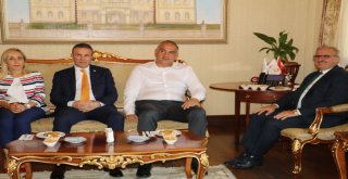 Bakan Ersoydan Turizmcilere Uyarı