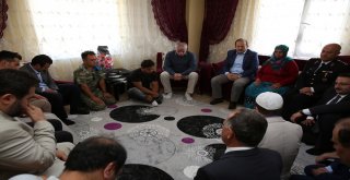Vali Ali Hamza Pehlivan Şehit İdris Karakaşoğlunun Ailesini Ziyaret Etti