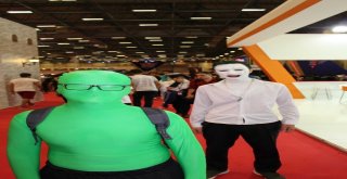 Binlerce Genç Oyun Fuarında Eğlenceli Dakikalar Yaşadı