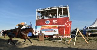 Rahvan Atları, ‘Cumhuriyet Kupası İçin Yarıştı