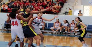 Türkiye Kadınlar Basketbol Süper Ligi: Gündoğdu Adana Basketbol: 70 - Fenerbahçe: 68