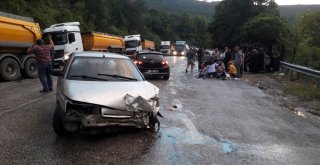 Bursada Kazada Can Pazarı: 5 Yaralı