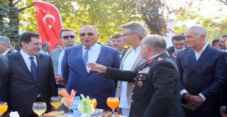 Tümgeneral Hacıoğlu Erzuruma Uğurlandı
