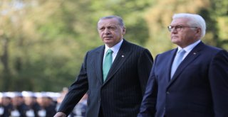 Cumhurbaşkanı Erdoğan, Almanyada Askeri Törenle Karşılandı