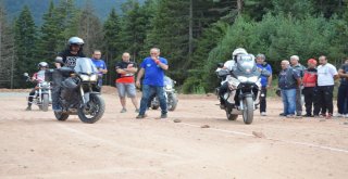 En Yavaş Motosiklet Olabilmek İçin Yarıştılar