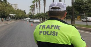 Kuralsız Sürücüleri Drone Yakaladı, Polis Ceza Yazdı