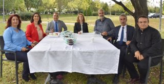 Esogü Hastanesi Personeli Pilav Gününde Buluştu