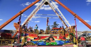 Şehit Aileleri, Gazi Ve Yakınlarıyla Engellilere Ücretsiz Lunapark Hizmeti