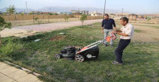 Silopi Belediyesi 4 Adet Çim Biçme Makinesi Aldı