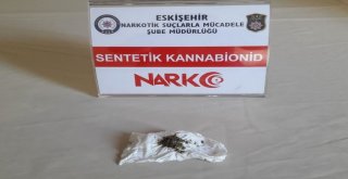 Uyuşturucu Satıcısı Adliyede