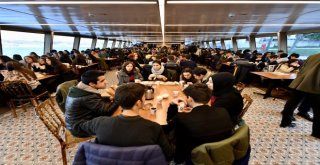 Burhan Felek Anadolu Lisesi Valide Sultan Gemisinde