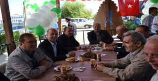 Başkan Bozkurt İş Yeri Açılışına Katıldı
