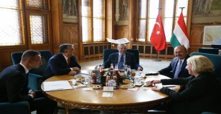 Cumhurbaşkanı Erdoğan, Macaristan Başbakanı Orbanla Görüştü