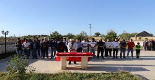 Caminin Tahribata Uğramasının Ardından Bir Mahalle Ayakta